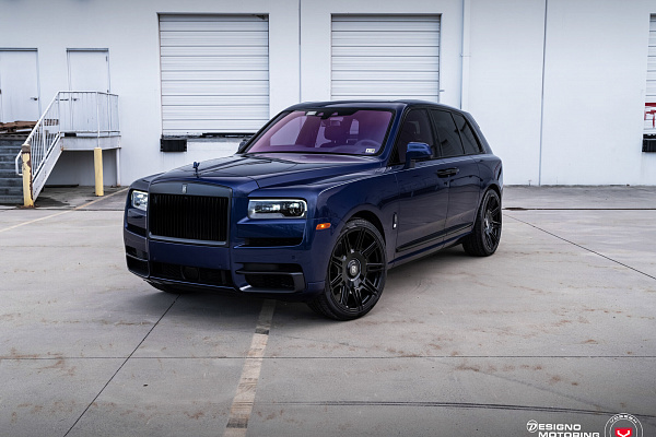Фото дисков NOVITEC SP2 Черный глянец на Rolls-Royce Cullinan