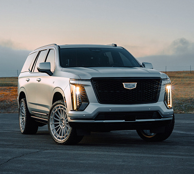 Фото дисков Vossen LCX-01 на Cadillac Escalade V