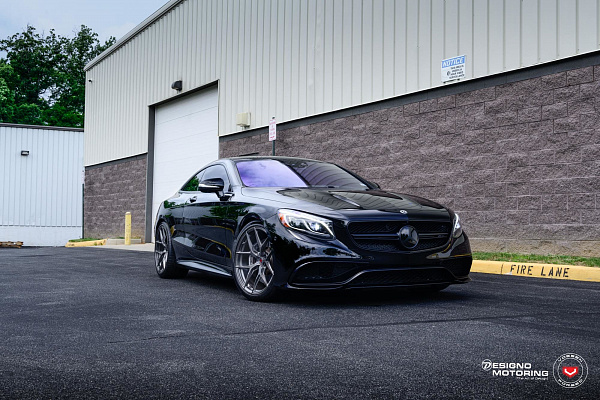 Фото дисков Vossen S21-01 Глянцевый темный лак на Mercedes-Benz S-Class (W222, C217)