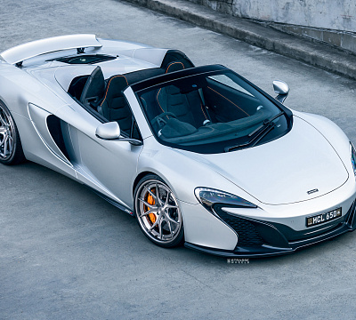 Фото дисков Strasse Wheels SM5R Deep Concave FS на McLaren 650S
