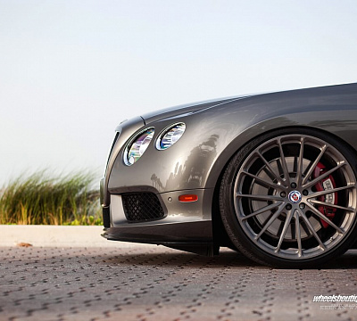 Фото дисков HRE P103 на Bentley Continental GT II