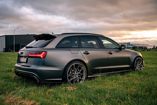 Фото дисков HRE FF10 Серебро на Audi A/RS 6 (C7)