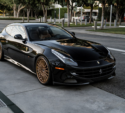 Фото дисков Brixton Forged HS1 на Ferrari FF