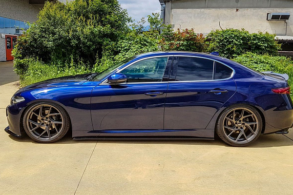 Фото дисков Bola FLA Глянцевый графит на Alfa Romeo Giulia II (952)