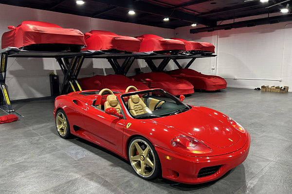 Фото дисков Giovanna Cinque Глянцевое золото на Ferrari 360
