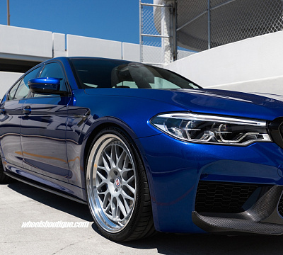 Фото дисков HRE 300 на BMW 5/M5 (G30/F90)