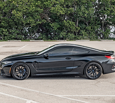 Фото дисков Strasse Wheels SB1 Deep Concave Duoblock на BMW 8/M8