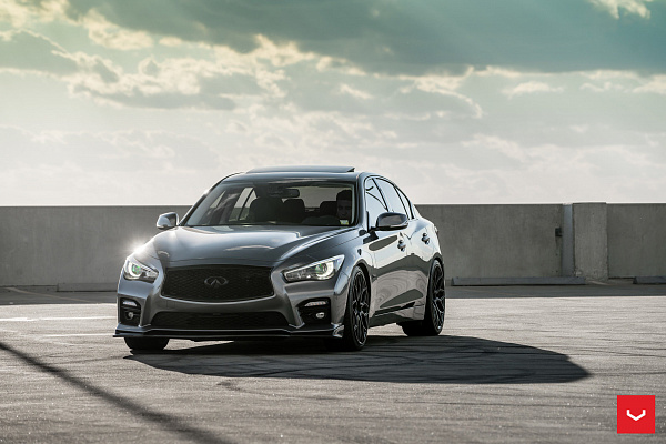 Фото дисков Vossen HF-2 Черный сатин на Infiniti Q50