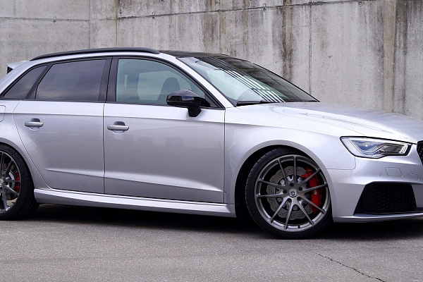 Фото дисков HRE P104 Глянцевый тонированный лак на Audi A/S/RS 3 (8V)