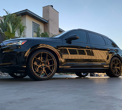 Фото дисков Vossen HF-5 на Audi Q7 (4M)