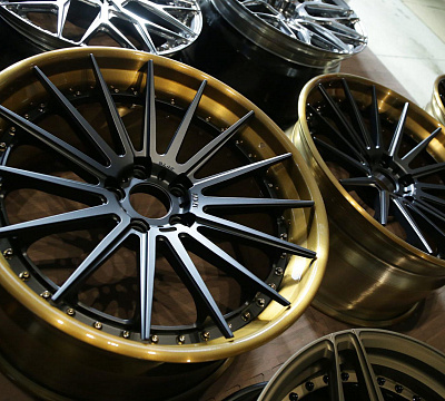 ADV.1 ADV15 Track Spec CS