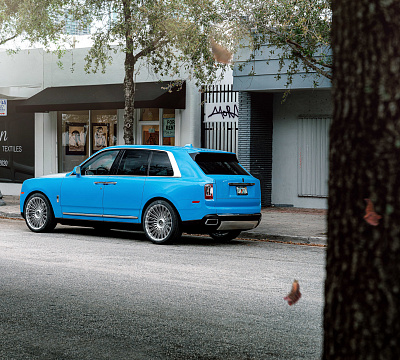 Фото дисков Vossen S17-14 на Rolls-Royce Cullinan