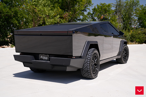 Фото дисков Vossen HFX-1 (6-Lug) Черный глянец на Tesla Cybertruck