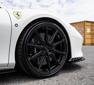 Фото дисков Vossen HF-3 на Ferrari F8