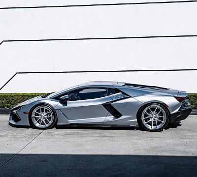 Фото дисков Anrky XR-301 на Lamborghini Revuelto