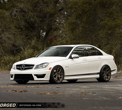 Фото дисков BC Forged HCS02 на Mercedes-Benz C-Class (W204)