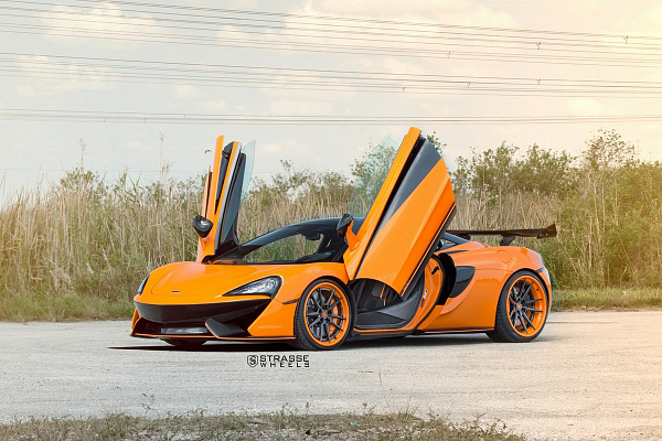 Фото дисков Strasse Wheels SV1 Deep Concave FS Другой цвет на McLaren 570S