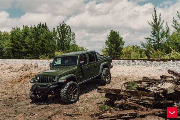Фото дисков Vossen HFX-1 (5-Lug) Сатиновая бронза на Jeep Gladiator II (JT)