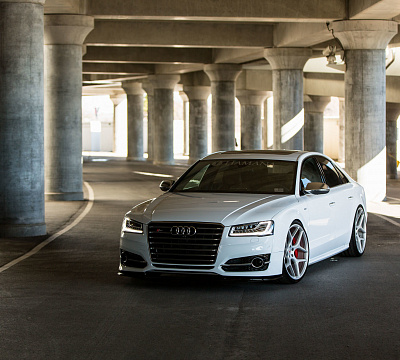 Фото дисков Vossen CG-205 на Audi A/S 8 (D4)