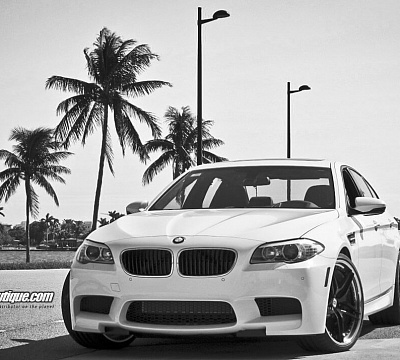 Фото дисков HRE S107 на BMW 5/M5 (F10)