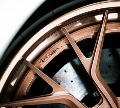 Фото дисков Brixton Forged PF10 на Ferrari 488