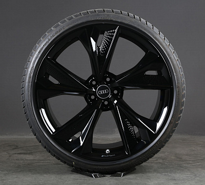 Audi 5 V Spoke Structur RS C8