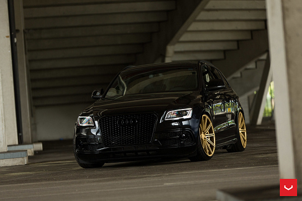 Фото дисков Vossen CV4 Сатиновое золото на Audi Q5 (8R)