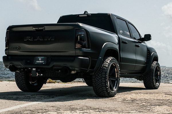 Фото дисков Anrky AN36-S Черный сатин на Ram 1500 V