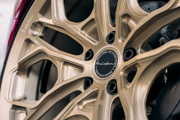 Фото дисков Brixton Forged PF14 R / RS Глянцевая шампань на Ford GT II