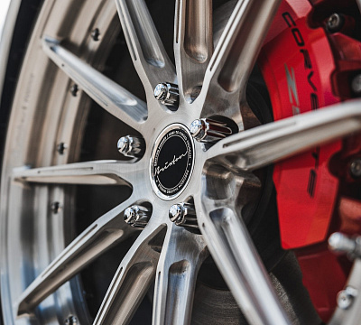Фото дисков Brixton Forged R11-R на Chevrolet Corvette C8