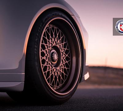 Фото дисков HRE 501 на Porsche 911 VII