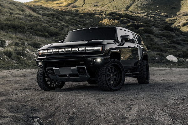 Фото дисков Brixton Forged BX01-M Черный матовый на GMC Hummer EV