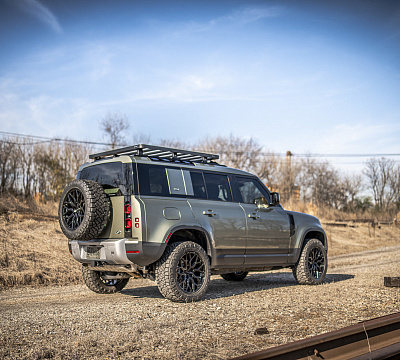 Фото дисков Vossen HF-2 на Land Rover Defender II