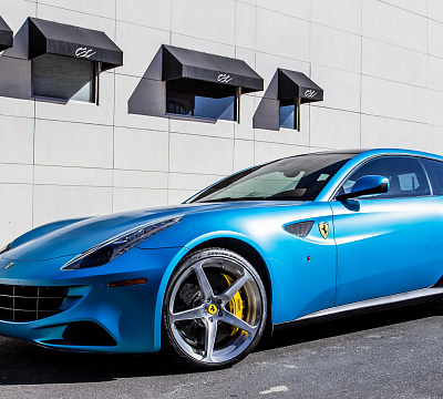 Фото дисков CEC C884 на Ferrari FF