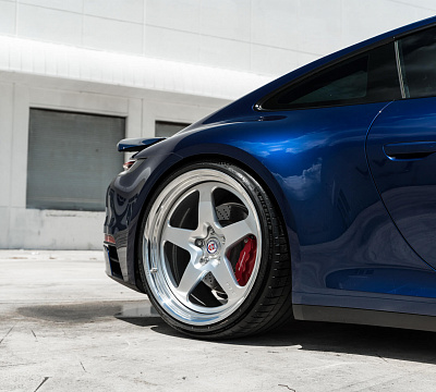Фото дисков HRE 527 на Porsche 911 VIII