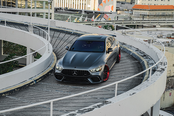 Фото дисков Strasse Wheels SV10M-RS Deep Concave FS Другой цвет на Mercedes-Benz AMG GT I