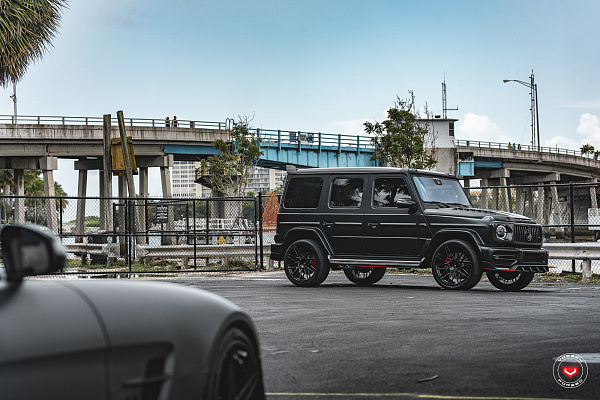 Фото дисков Vossen S17-07 Черный глянец на Mercedes-Benz G-Class III