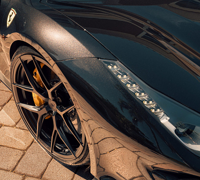 Фото дисков Vossen S21-01 на Ferrari 488