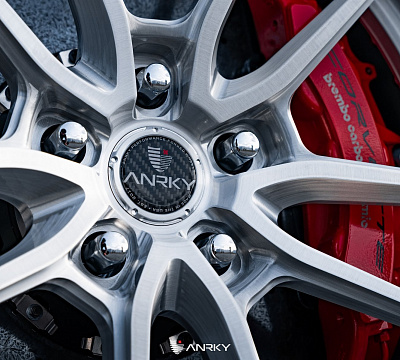 Фото дисков Anrky AN24 на Chevrolet Corvette C8