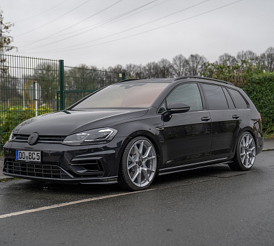 Фото дисков Rotiform KPR на Volkswagen Golf VII