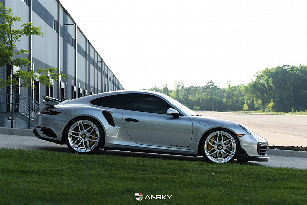 Фото дисков Anrky AN26 Полированный лак на Porsche 911 VII