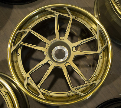 ADV.1 ADV5.3 Track Spec CS
