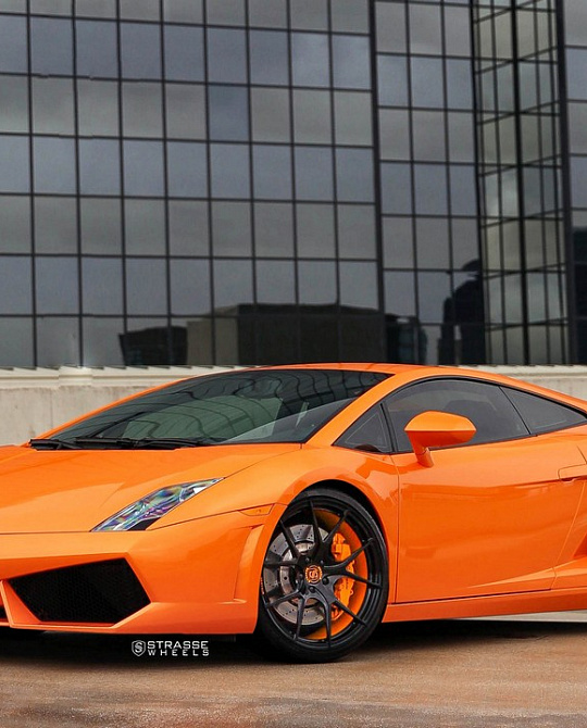 Фото дисков SM5R Deep Concave Monoblock Другой цвет на Lamborghini Gallardo