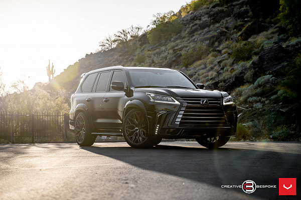 Фото дисков Vossen HF-2 Сатиновый графит на Lexus LX III