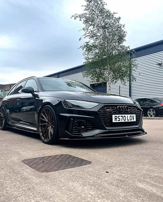 Фото дисков HF-4T Глянцевая бронза на Audi A/S/RS 4 (B9)