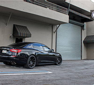 Фото дисков HRE P43SC на Maserati Quattroporte VI