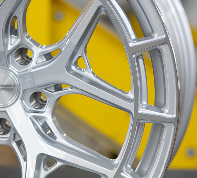 Vossen HFX-1 (5-Lug)