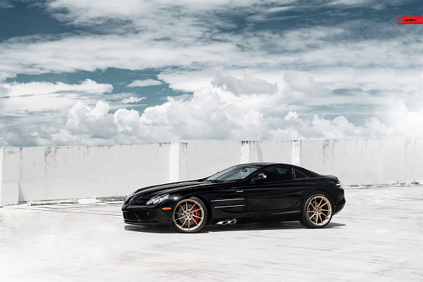 Фото дисков Anrky AN13 Сатиновая шампань на Mercedes-Benz SLR McLaren