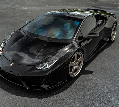 Фото дисков HRE 527 на Lamborghini Huracan