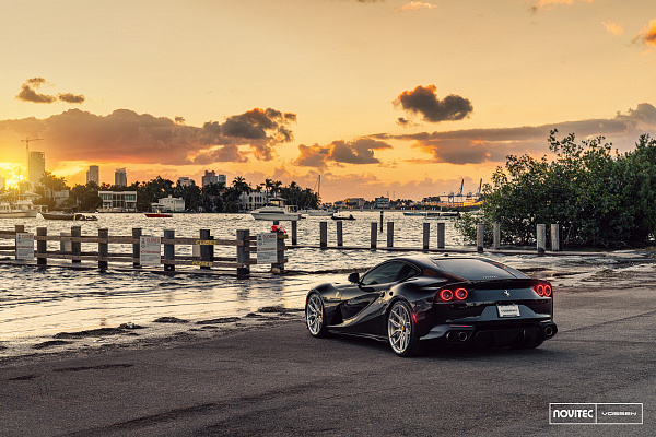 Фото дисков NOVITEC NF11 Глянцевый лак на Ferrari 812